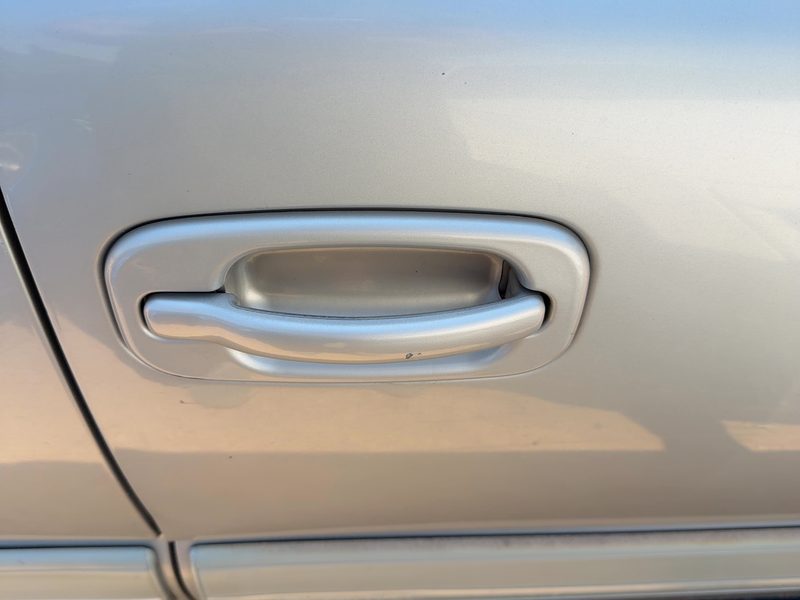 1999-2007 Chevy/gmc Suburban 1500 Series Outside Door Handle RH