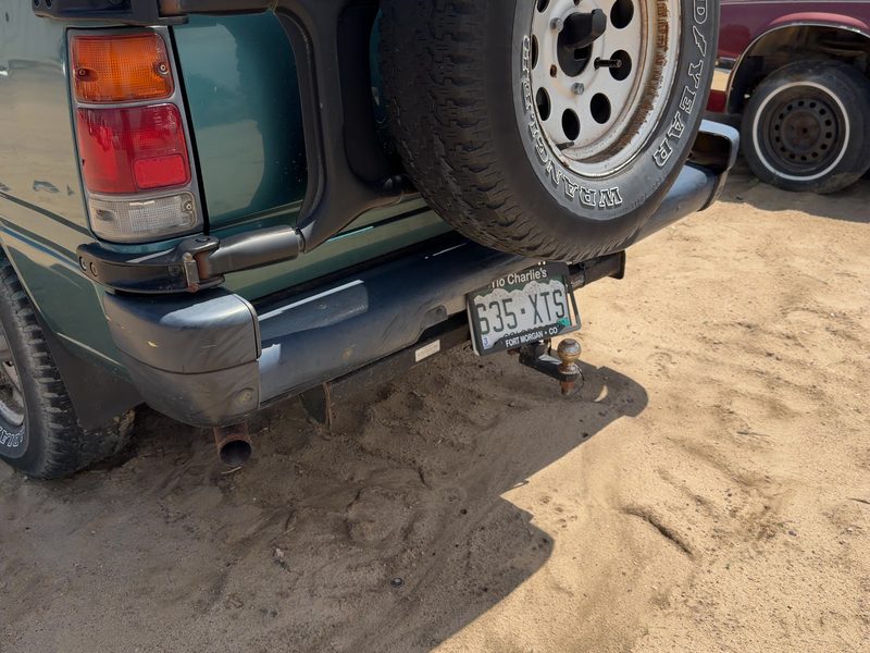 1993-1997 Isuzu Rodeo Rear Bumper Assembly