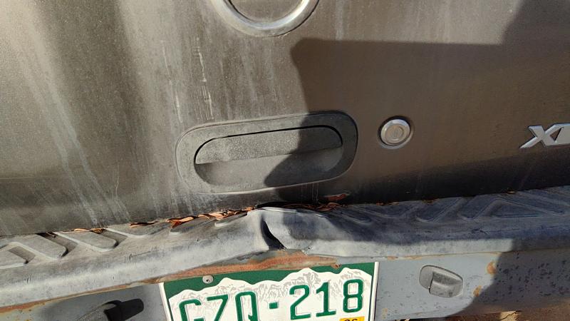 2000-2004 Nissan Xterra Outside Door Handle RH