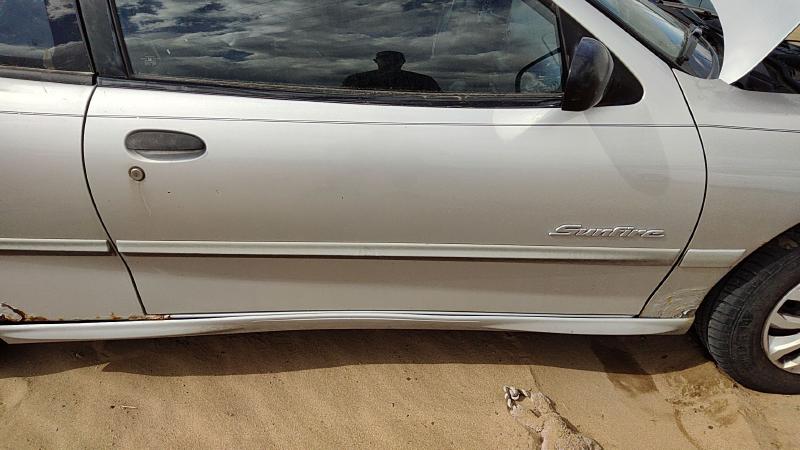 1995-2005 Pontiac Sunfire Front Door RH