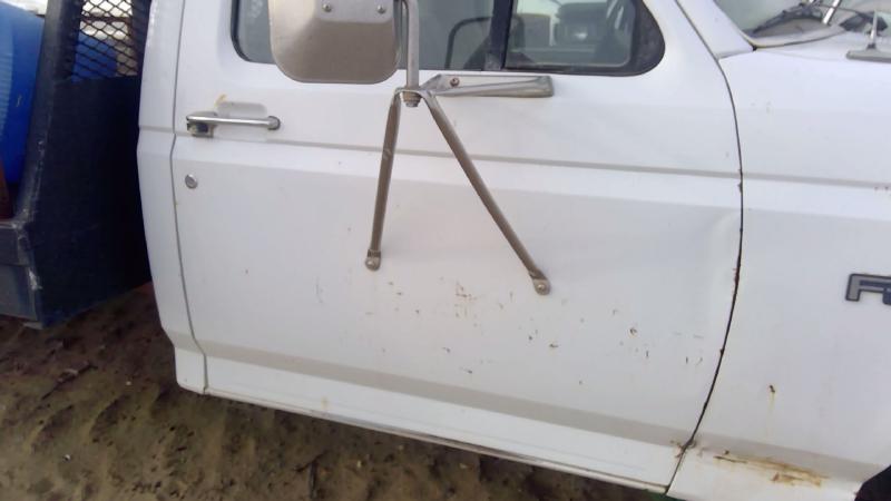 1995-1997 Ford Pickup F450 Series Front Door RH