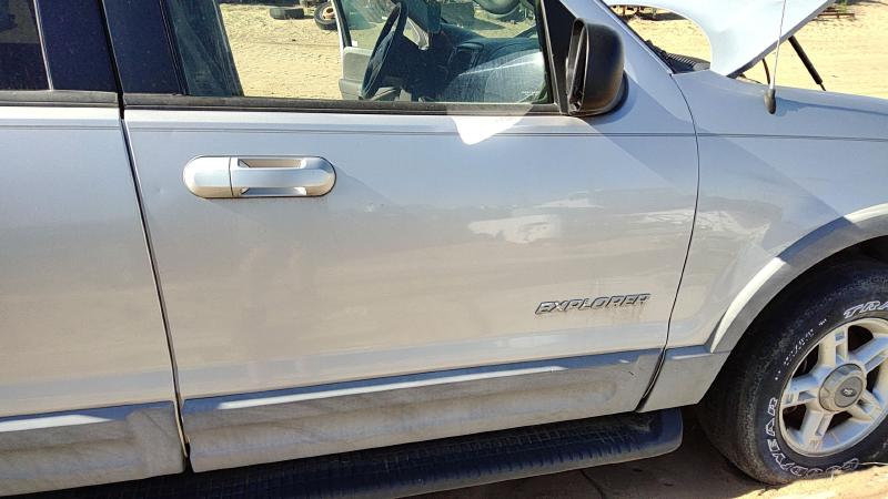 2002-2005 Explorer Front Door RH