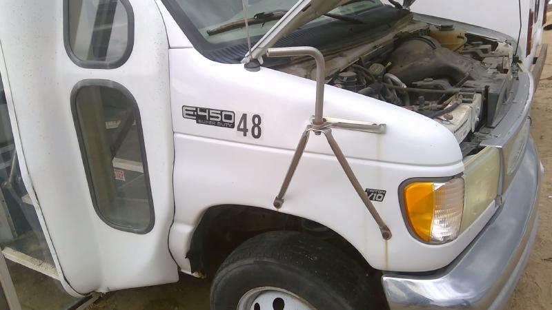 1997-2007 Ford Van E450 Fender RH