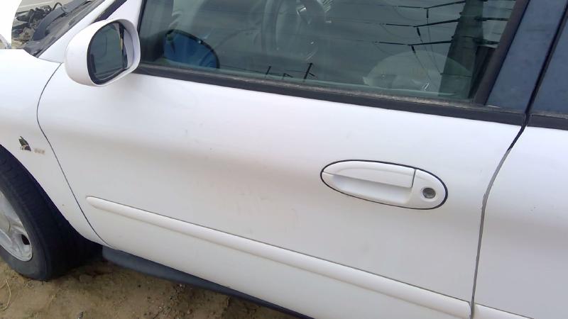1996-1999 Ford Taurus(see Also Taurus X) Front Door LH