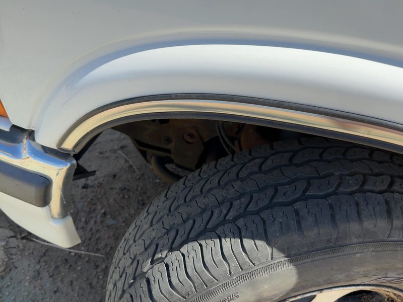 1994-2005 Blazer S10/jimmy S15 Fender Flare LH