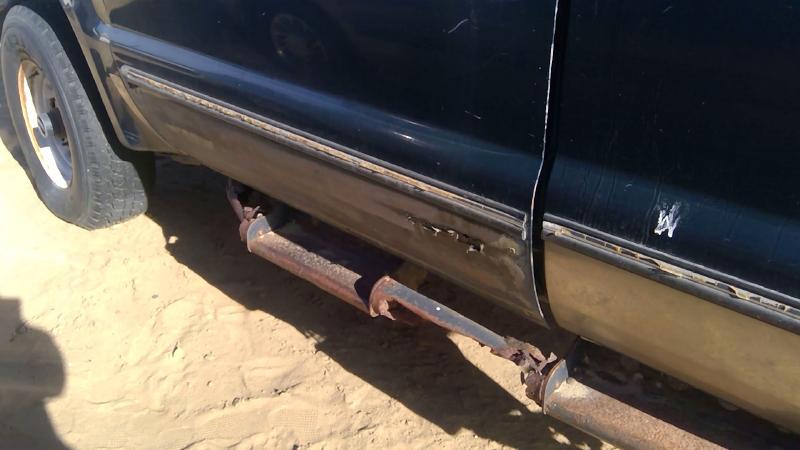 1999-2007 Ford F250 Super Duty Pickup Front Door LH