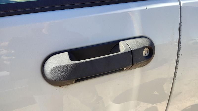 2002-2010 Explorer Outside Door Handle LH