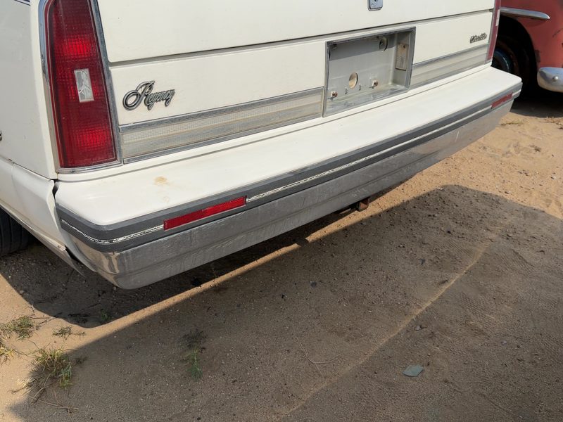 1985-1990 Oldsmobile Ninety-eight (80 & Up) Rear Bumper Assembly