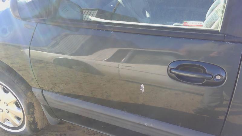 1996-2000 Voyager Front Door LH