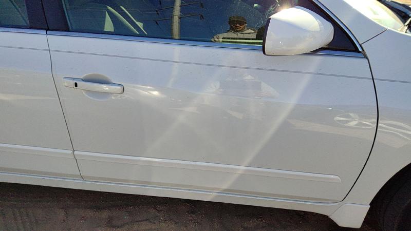 2007-2012 Nissan Altima Front Door RH
