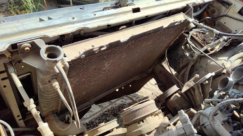 1985-1991 Ford Pickup F150 Series Radiator