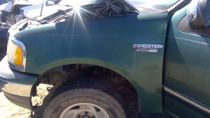 1997-2004 Ford Expedition Fender LH
