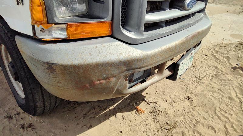 1999-2004 Ford F250 Super Duty Pickup Front Bumper Assy.