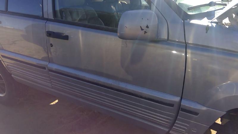 1993-1998 Jeep Grand Cherokee Front Door RH