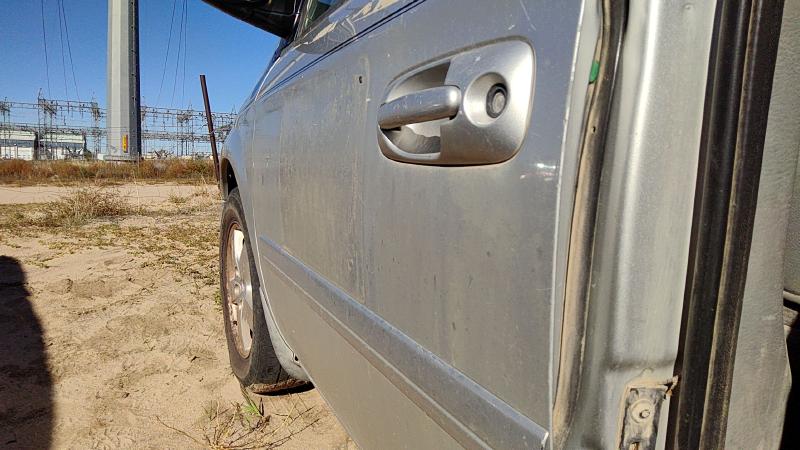 2004-2007 Dodge Caravan Front Door LH