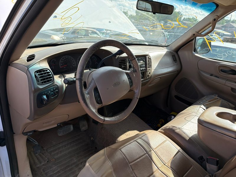 1997-2004 Ford Pickup F150 Series Hood