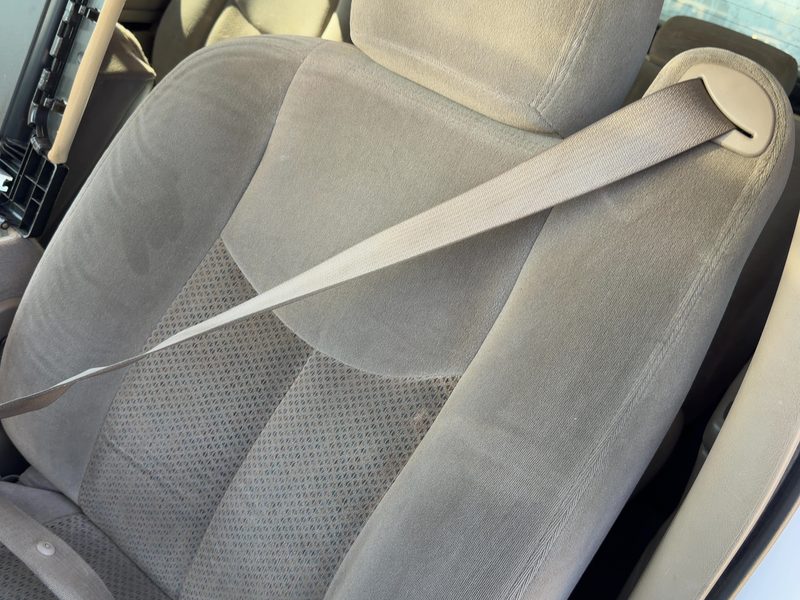 2003-2007 Chevrolet 2500 Silverado Pickup Front Seat Belt LH