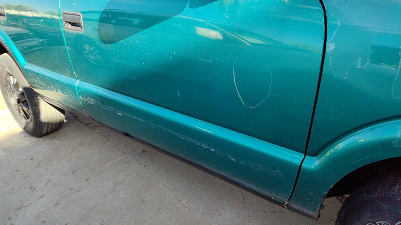 1994-1997 Blazer S10/jimmy S15 Front Door RH