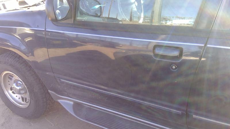 1995-1997 Explorer Front Door Shell LH