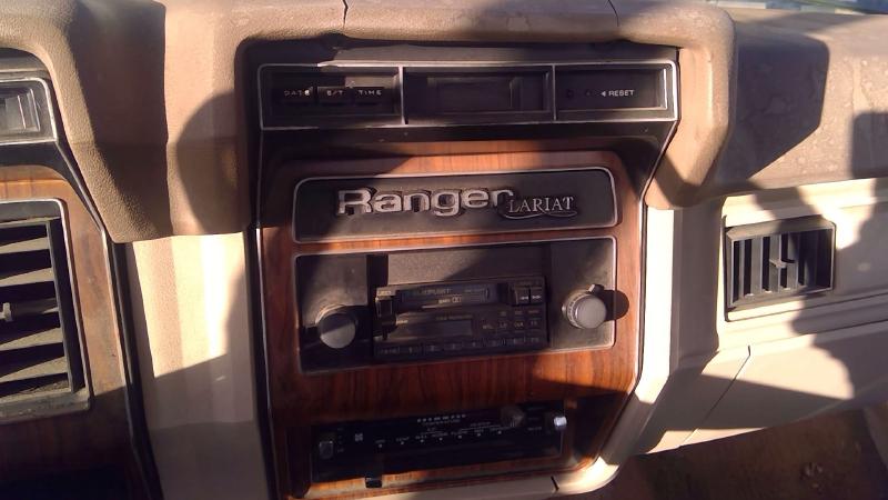 1980-1986 Ford Pickup F150 Series Dash Panel