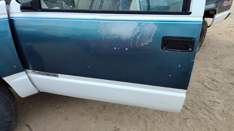 1988-2002 Chevrolet Pickup 1500 Series Front Door LH
