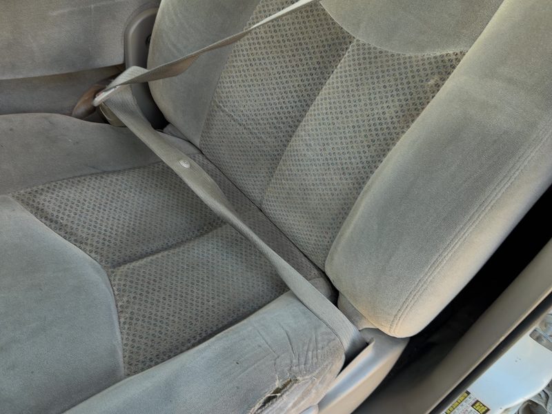 2003-2007 Chevrolet 2500 Silverado Pickup Front Seat Belt LH