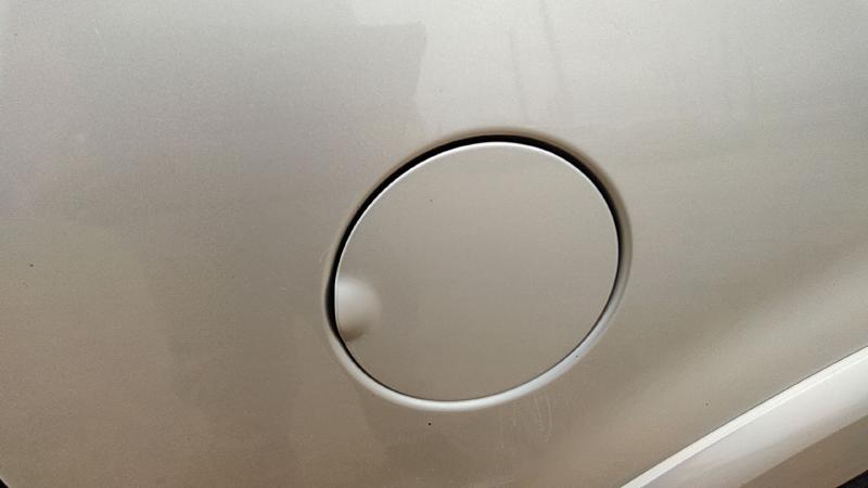 2002-2010 Lincoln Aviator Fuel Tank Door