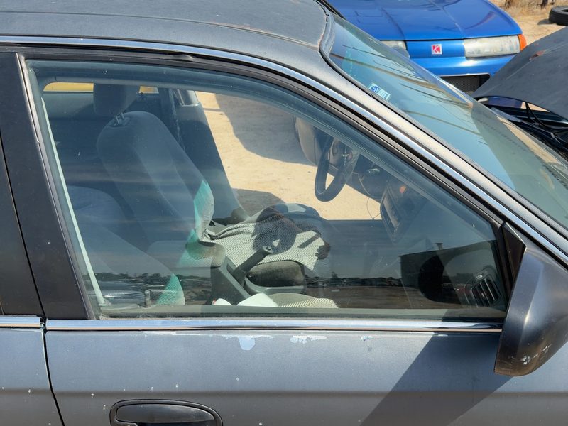 1996-2000 Honda Civic (see Also Delsol & Crx) Front Door Glass/Window RH