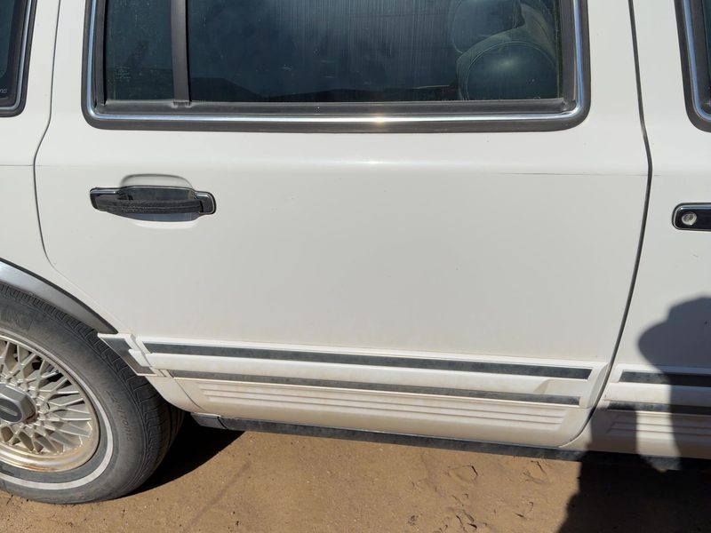 1990-1994 Linc & Town (also See Cont 82 Up) Rear Door RH