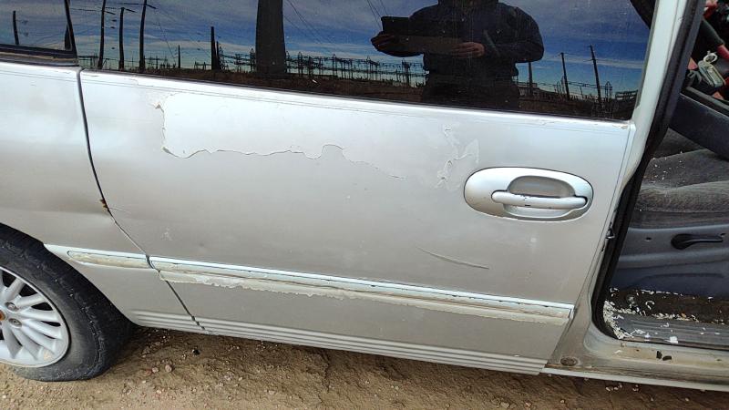 1996-2000 Chrysler Town & Country Rear Door RH