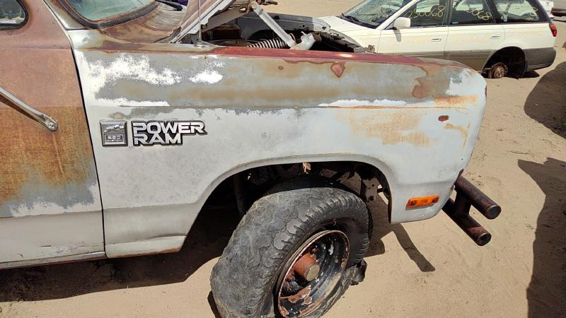 1981-1993 Dodge Pickup 250 Series Fender RH