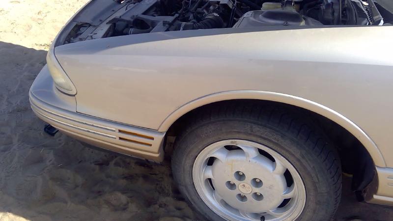1992-1998 Oldsmobile Eighty-eight (80 & Up) Fender LH