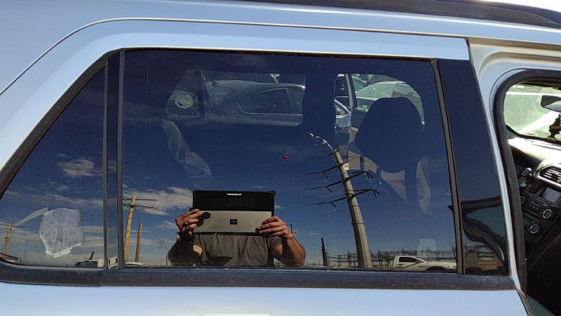 2011-2019 Explorer Rear Door Glass/Window RH