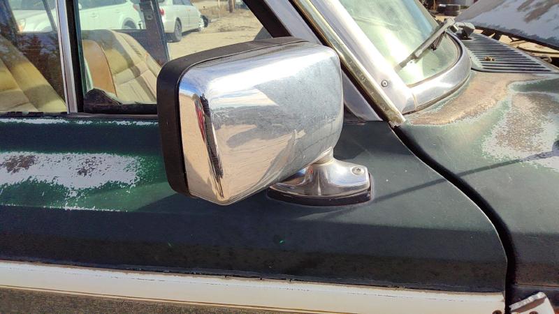 1981-1991 Jeep Grand Wagoneer Door Mirror RH