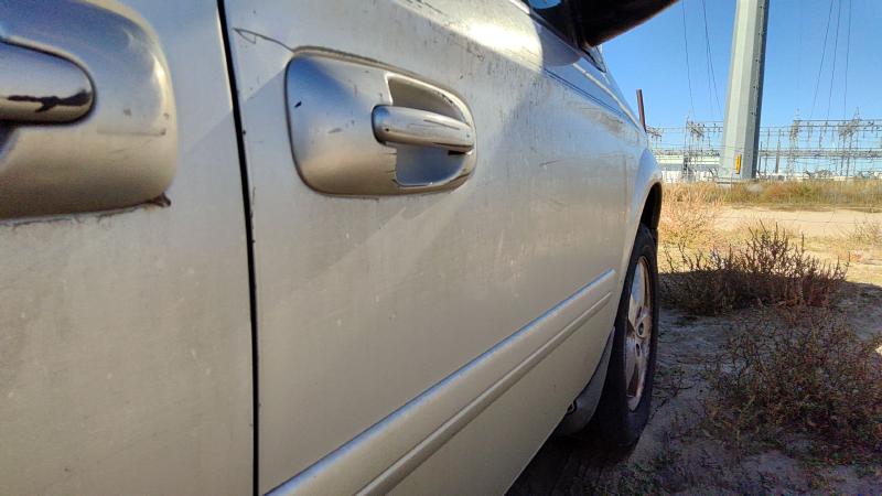 2004-2007 Dodge Caravan Front Door RH