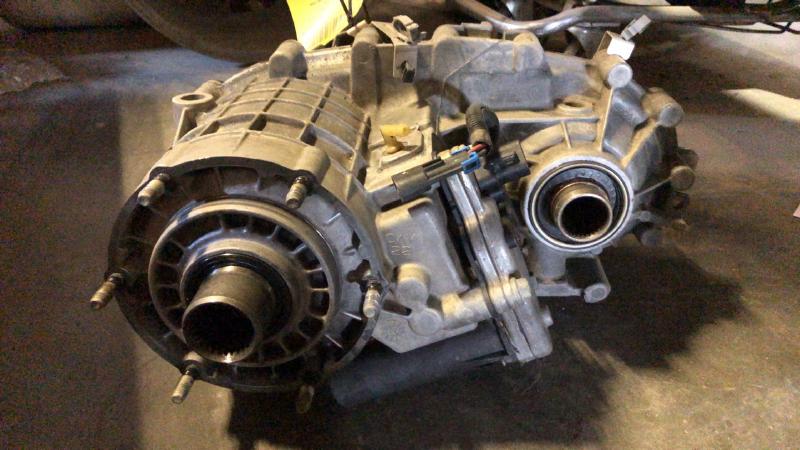 2001-2002 Chevrolet 2500 Silverado Pickup Transfer Case