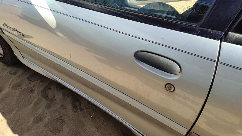1995-2005 Pontiac Sunfire Front Door LH