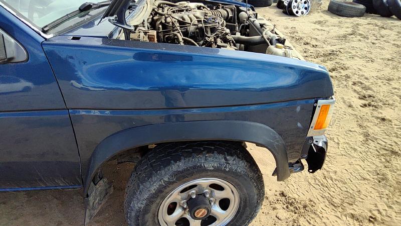 1989-1997 Nissan Pathfinder Fender RH