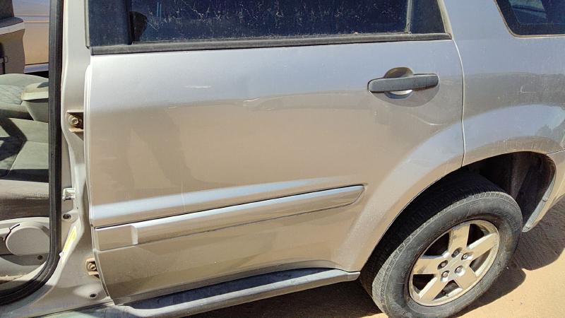 2005-2009 Chevrolet Equinox Rear Door LH