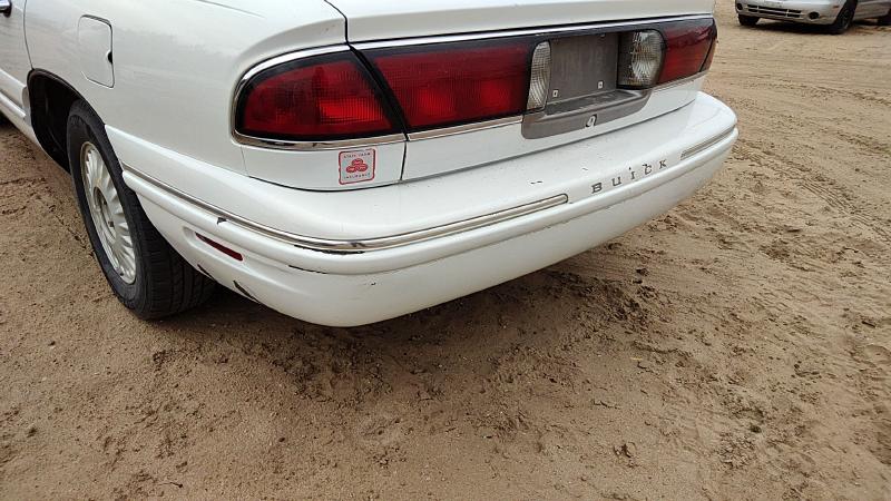 1997-1999 Buick Lesabre (80 & Up) Rear Bumper Assembly