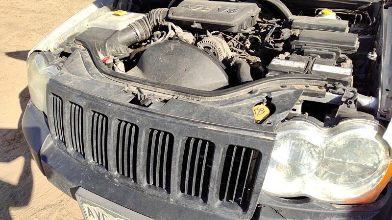 2005-2010 Jeep Grand Cherokee Radiator Support