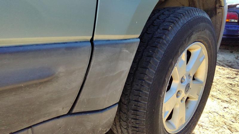 2001-2007 Ford Escape Fender Moulding RH