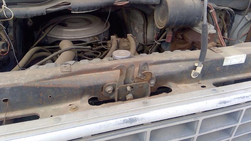 1975-1981 Ford Van E250 Radiator Support
