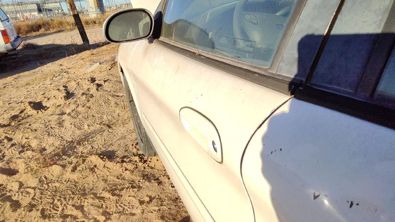 2000-2007 Ford Taurus(see Also Taurus X) Front Door LH