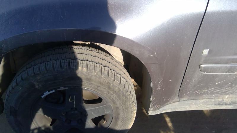 2005-2009 Pontiac Torrent Fender LH