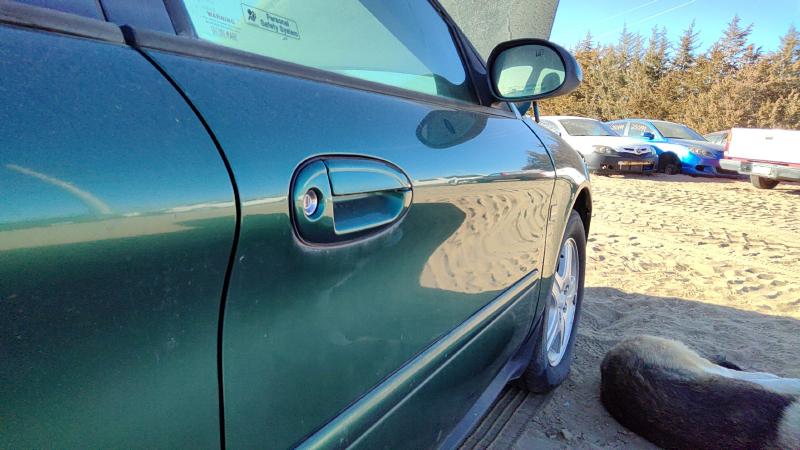 2000-2007 Ford Taurus(see Also Taurus X) Front Door RH