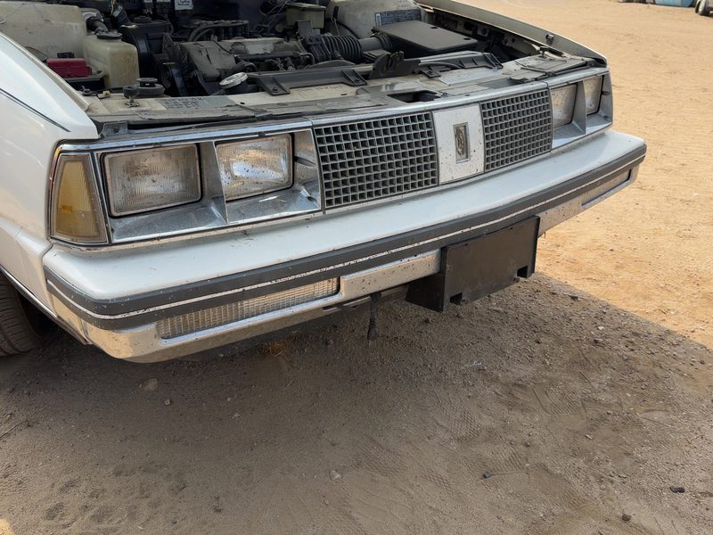 1985-1990 Oldsmobile Ninety-eight (80 & Up) Front Bumper Assy.