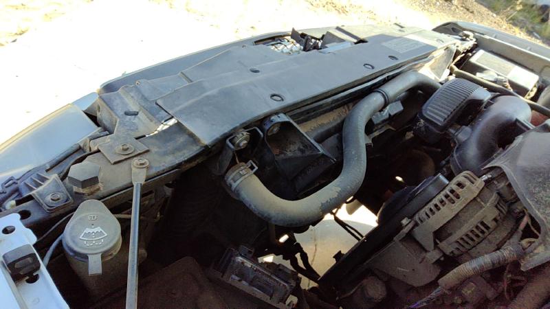 2010-2014 Chevrolet Tahoe Radiator Support