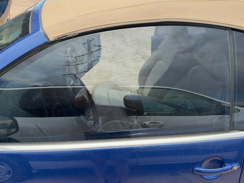2004-2010 Volkswagen Beetle (type 1) Front Door Glass/Window LH