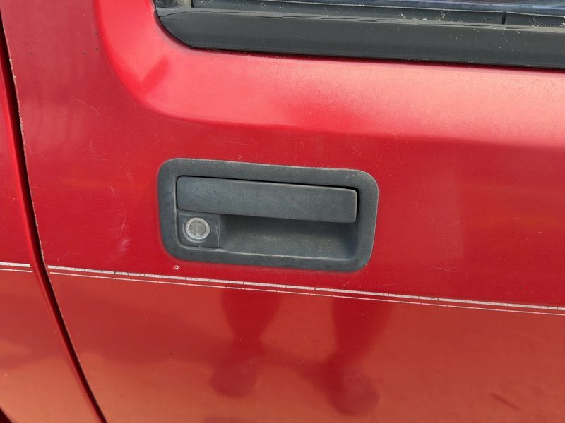 1991 Dodge Dakota (mid-size) Outside Door Handle RH